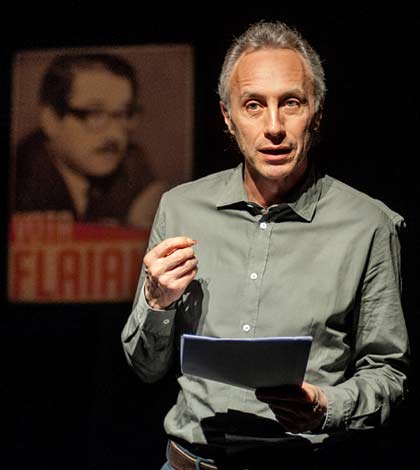 Marco Travaglio in "È Stato la mafia"