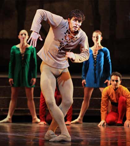 Roberto Bolle in "Notre Dame de Paris"