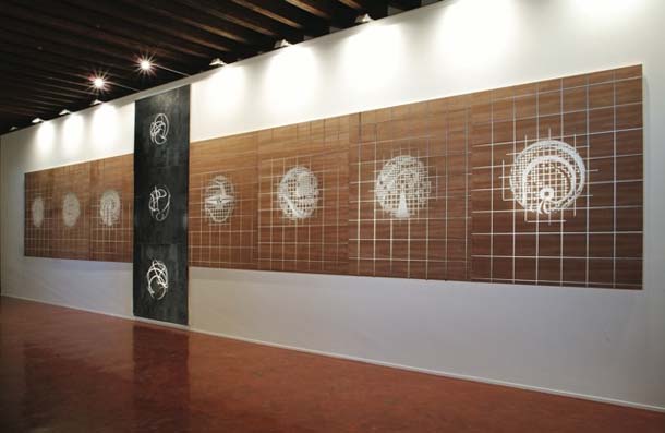 Domenico Bianchi  Castello Svevo, 2004, Bari. foto: Beppe Germone, Bari.