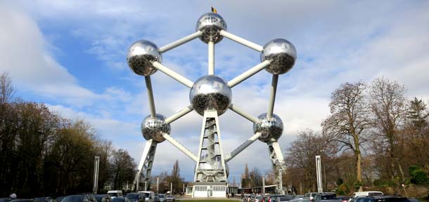 L'atomium di Bruxelles - foto Fermata Spettacolo
