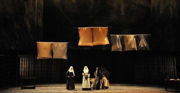 Les Dialogues des Carmèlites di Francis Poulenc, Teatro Petruzzelli, Bari – Ph. Carlo Cofano