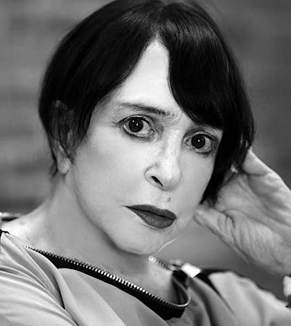 Adriana Asti