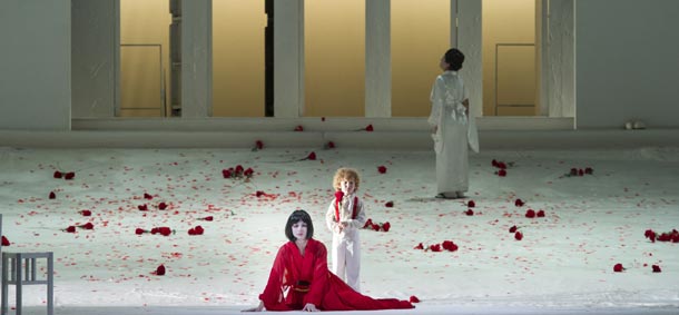Madama Butterfly