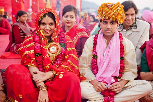 Dum laga ke haisha di Sharat Katariya