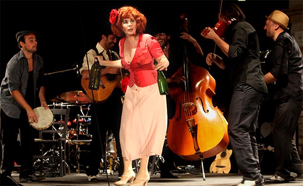 Mariangela D'Abbraccio in Teresa la ladra