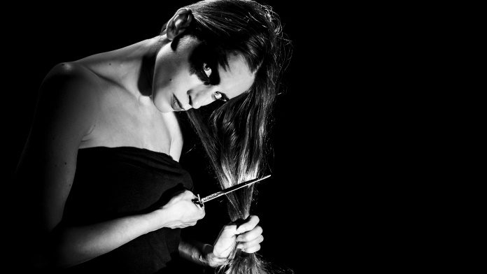 giovanna-dark cover