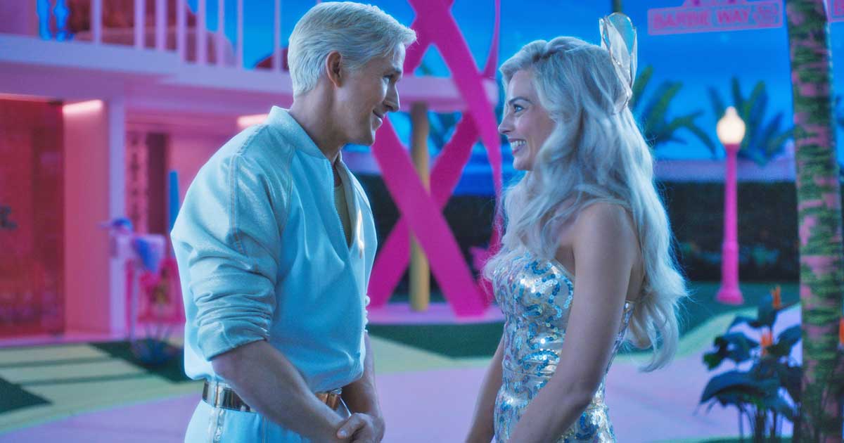 Ryan Gosling and Margot Robbie as Barbie 