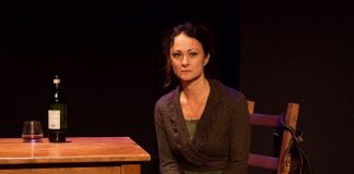 Loredana Piedimonte in "Io ed Emma" al Teatrosophia dal 14 al 17 dicembre 2023.