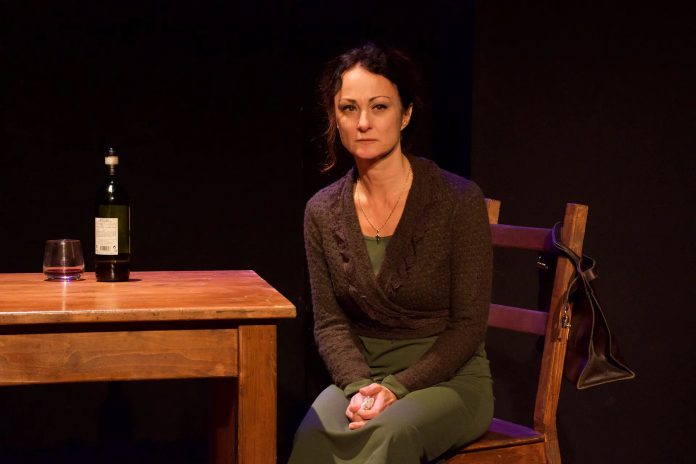Loredana Piedimonte in "Io ed Emma" al Teatrosophia dal 14 al 17 dicembre 2023.