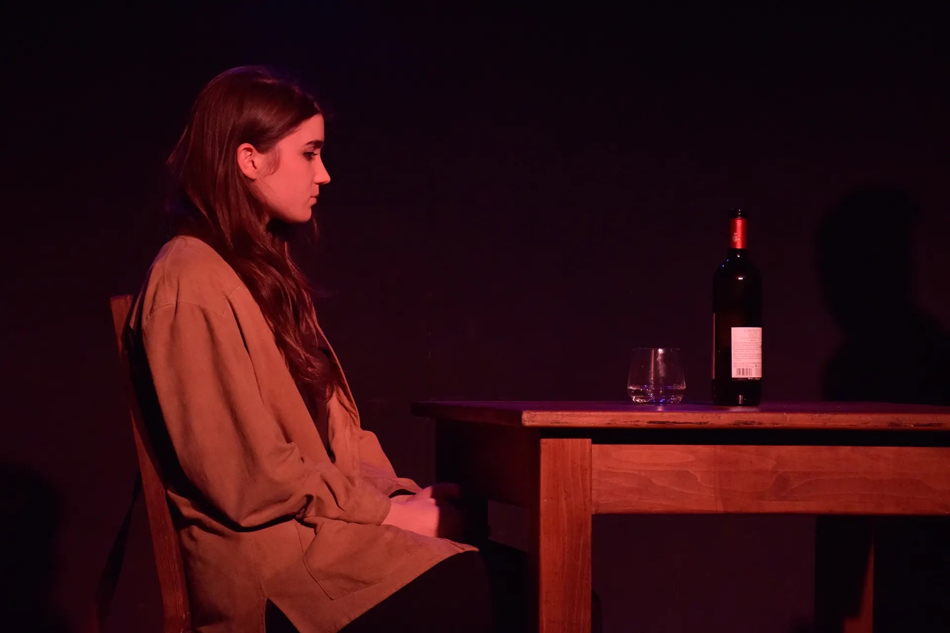 Martina Grandin in "Io ed Emma" in scena al Teatrosophia di Roma dal 14 al 17 dicembre 2023.