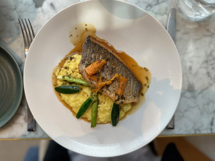 Filetto di orata e risotto allo zafferano