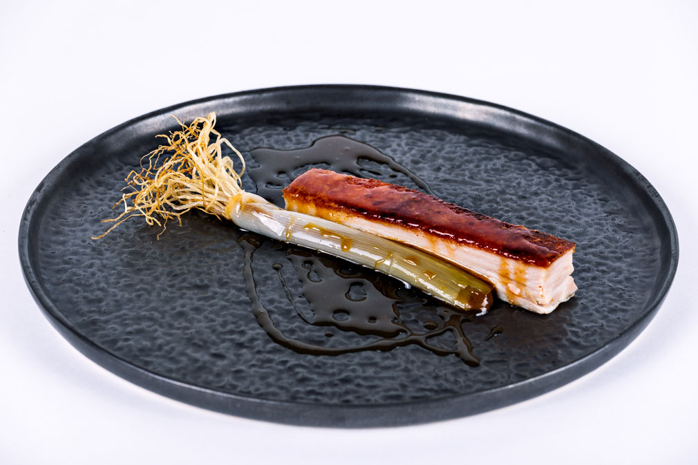 Pancia di maialino laccata al miele © La Maison du Gourmet