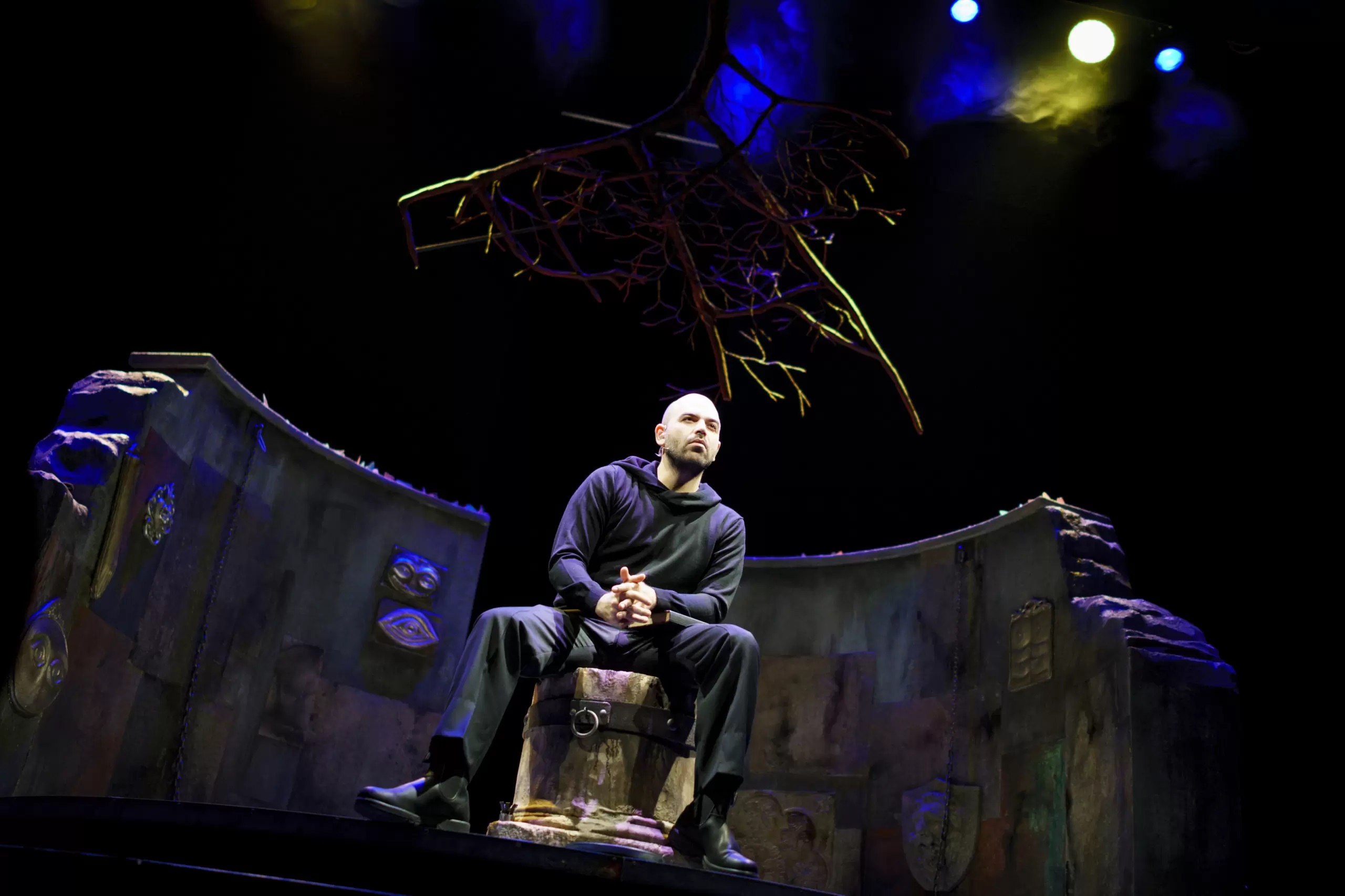 Roberto Saviano in "Sanghenapule" © Lorenzo Ceva Valla
