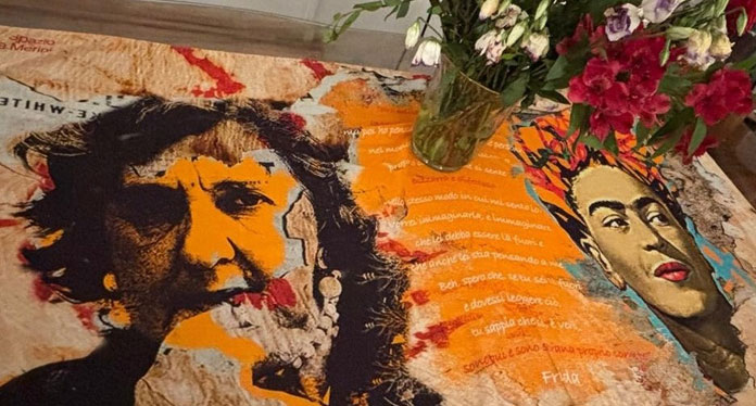 Il foulard realizzato da Linda Grittini per la Casa Museo Alda Merini ©