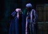 Sergio Rubini e Daniele Russo ne "Il caso Jekyll" in scena al Teatro Quirino di Roma dal 21 gennaio al 2 febbraio 2025. Foto Flavia Tartaglia.