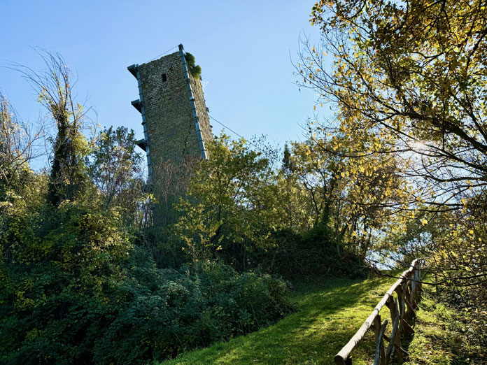 Torre pendente di Vernazzano @ Fermata Spettacolo
