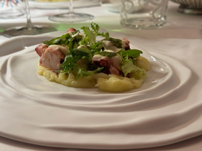 Tenero di polpo con patate e scamorza @ Fermata Spettacolo