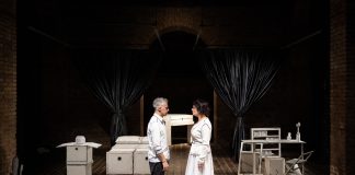 Totale di Pier Lorenzo Pisano in scena al Teatro Basilica di Roma dal 27 febbraio al 9 marzo 2025.