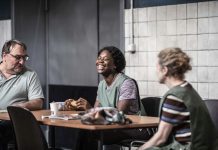 Prendre Soin © Jean Louis Fernandez