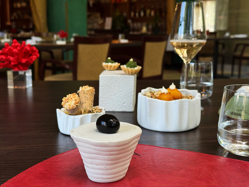 Amuse-bouche © Fermata Spettacolo