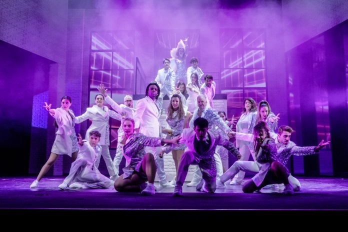 06-fame-il-musical