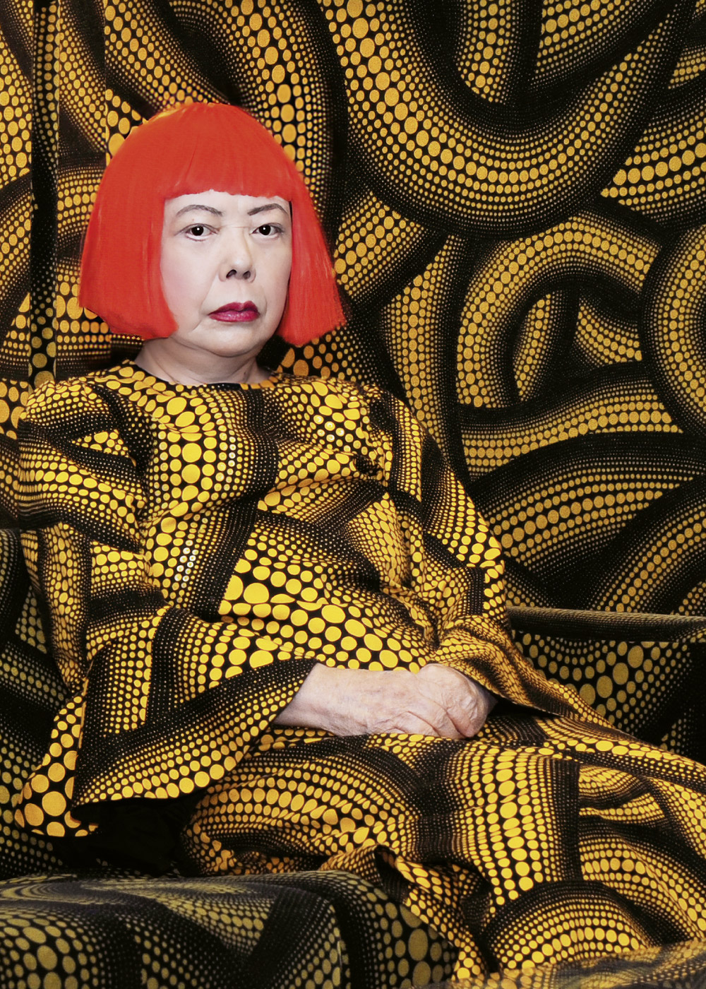 KUSAMA con YELLOW TREE / Living Room alla Triennale di Aichi, 2010© YAYOI KUSAMA, Courtesy of Ota Fine Arts, Victoria Miro, David Zwirner