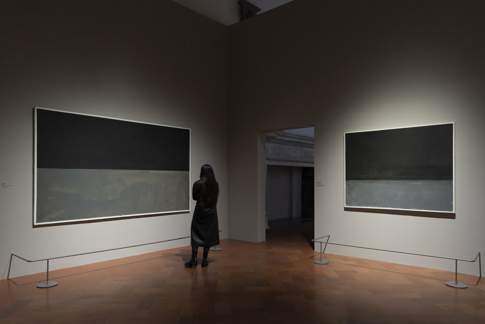 Rothko a Firenze, exhibition views, Palazzo Strozzi, Museo di San Marco, Biblioteca Medicea Laurenziana, Firenze, 2026.Photo Ela Bialkowska, OKNO Studio