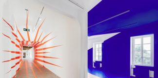 Veduta dell’allestimento della mostra di Felice Varini al Museo d’arte Mendrisio