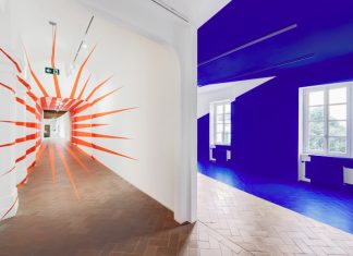 Veduta dell’allestimento della mostra di Felice Varini al Museo d’arte Mendrisio