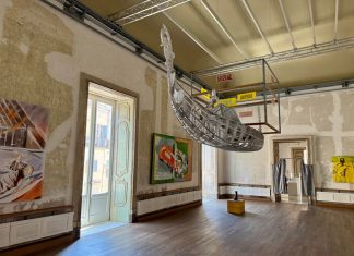“Martin Kippenberger. Per Pasta ad Astra” © Fermata Spettacolo