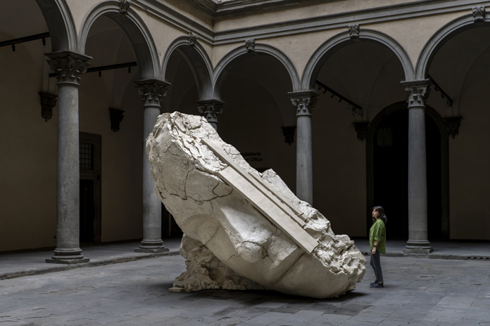 Broken. Il potere del frammento © Ela Bialkowska, OKNO Studio.